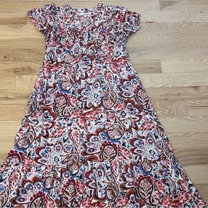 Elegant Paisley Print Maxi Dress in Red and Blue